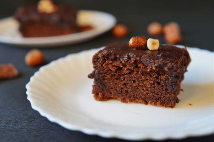 Brzi cokoladni kolac na tanjiru, Easy chocolate cake on a plate