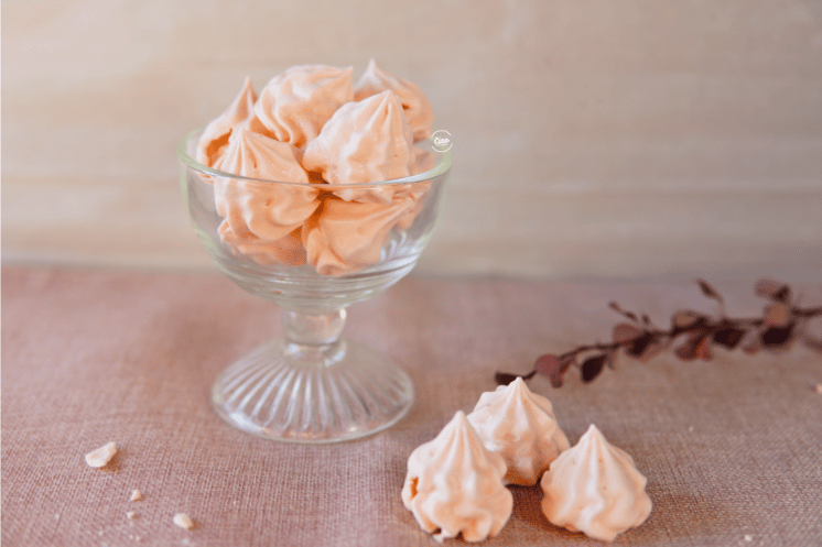 Hrskave puslice, Crispy meringue cookies