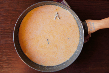 Priprema sastojaka za napitak, Preparing ingrediends for chai