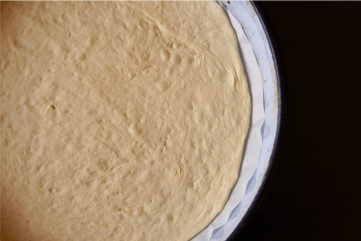 Razvuceno testo u plehu, Streched dough in a tray