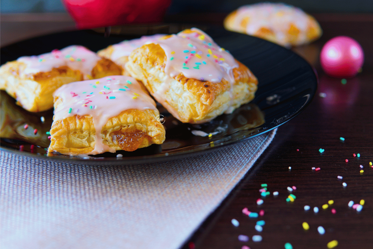 Pop Tart na tanjiru, Pop Tart on a plate